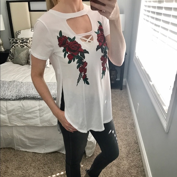 ‼️Clearance LAST Distressed Rose Tunic - Picture 8 of 8