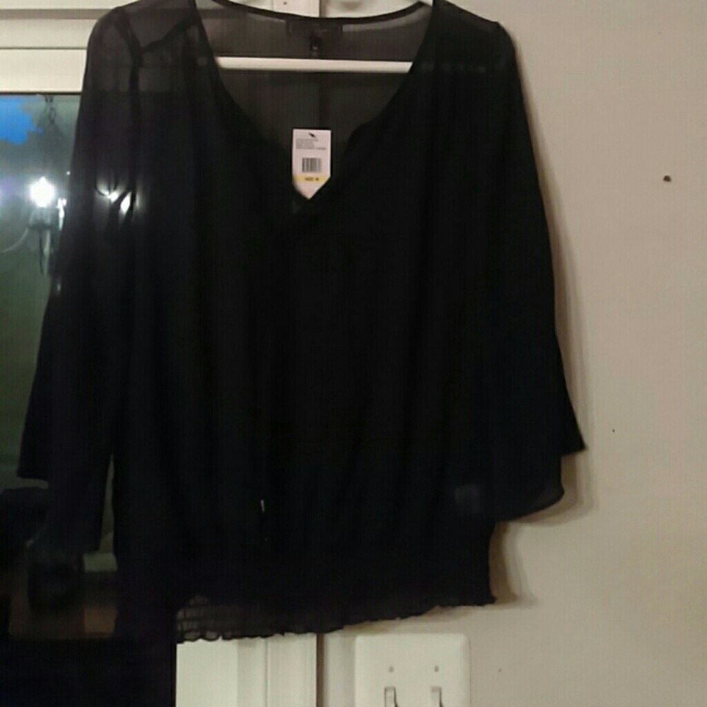 Jessica Simpson sheer peasant blouse