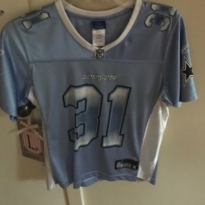 Dallas cowboys jersey.