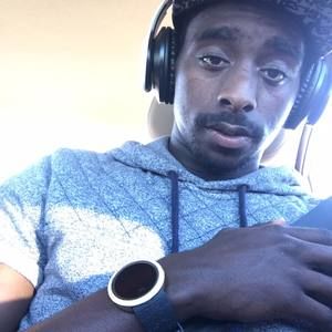 Meet your Posher, Stefon