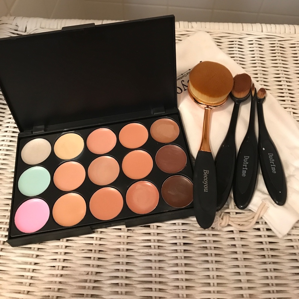 Contouring makeup & Brush set
