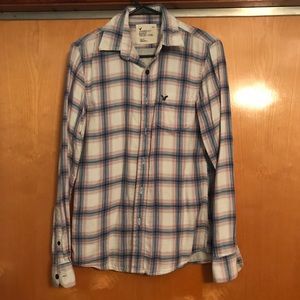 American Eagle light colored plaid flannel shirt