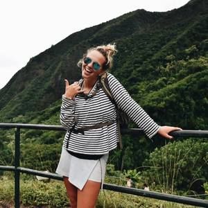 Meet your Posher, Bailey