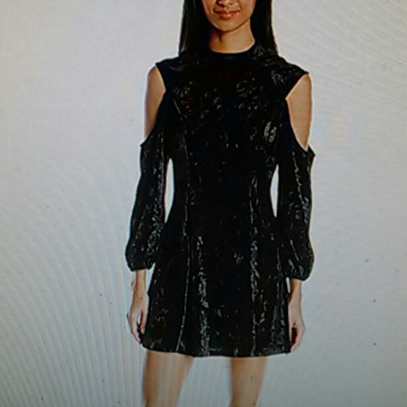 Angie cold shoulder dress - Picture 1 of 2
