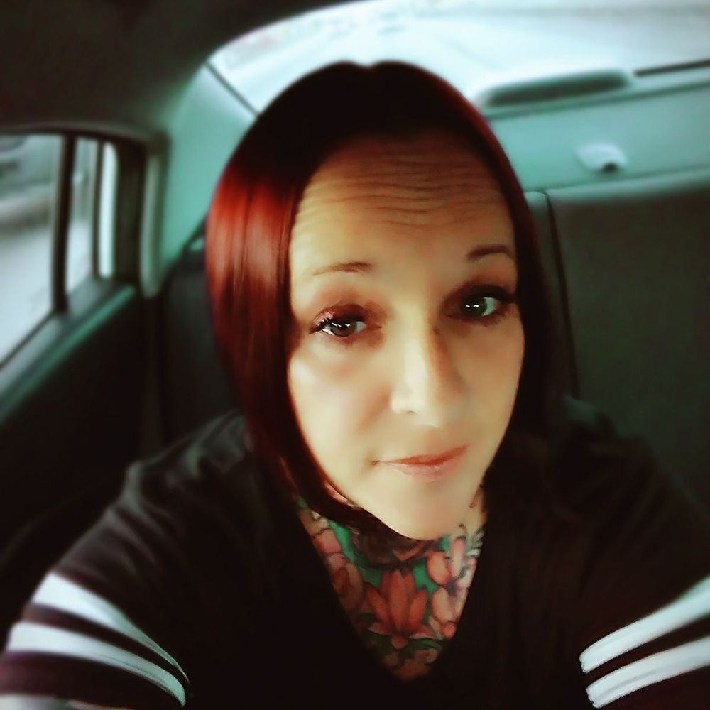 Meet your Posher, April