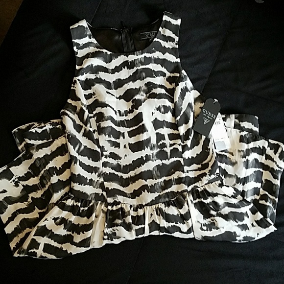 ✔SALE✔ 🖤 GUESS ZEBRA PRINT DRESS 🖤 - Picture 8 of 8