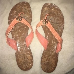 Tory Burch Thora 2 Lizard-Print Thong Sandal