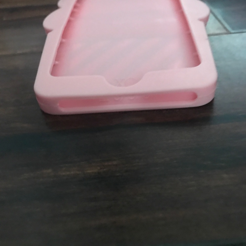 iPhone 6 Plus case. - Picture 3 of 5