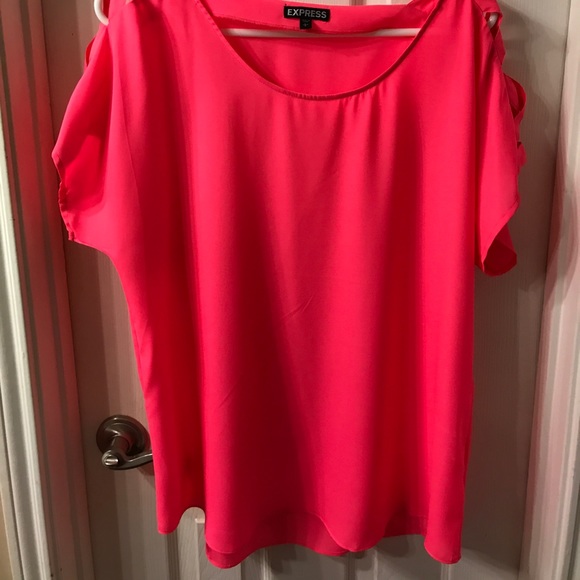 Summer blouse - Picture 1 of 3