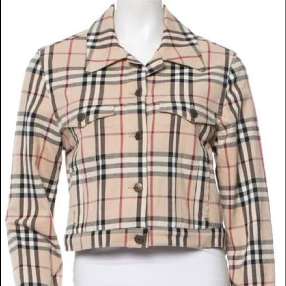 FLASH SALE! 100% authentic chic Burberry jacket