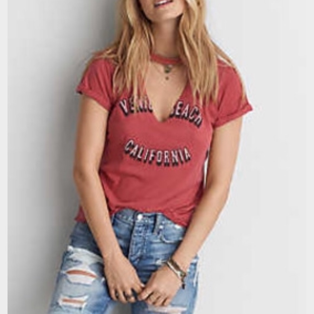 Choker t-shirt NEW WITH TAGS