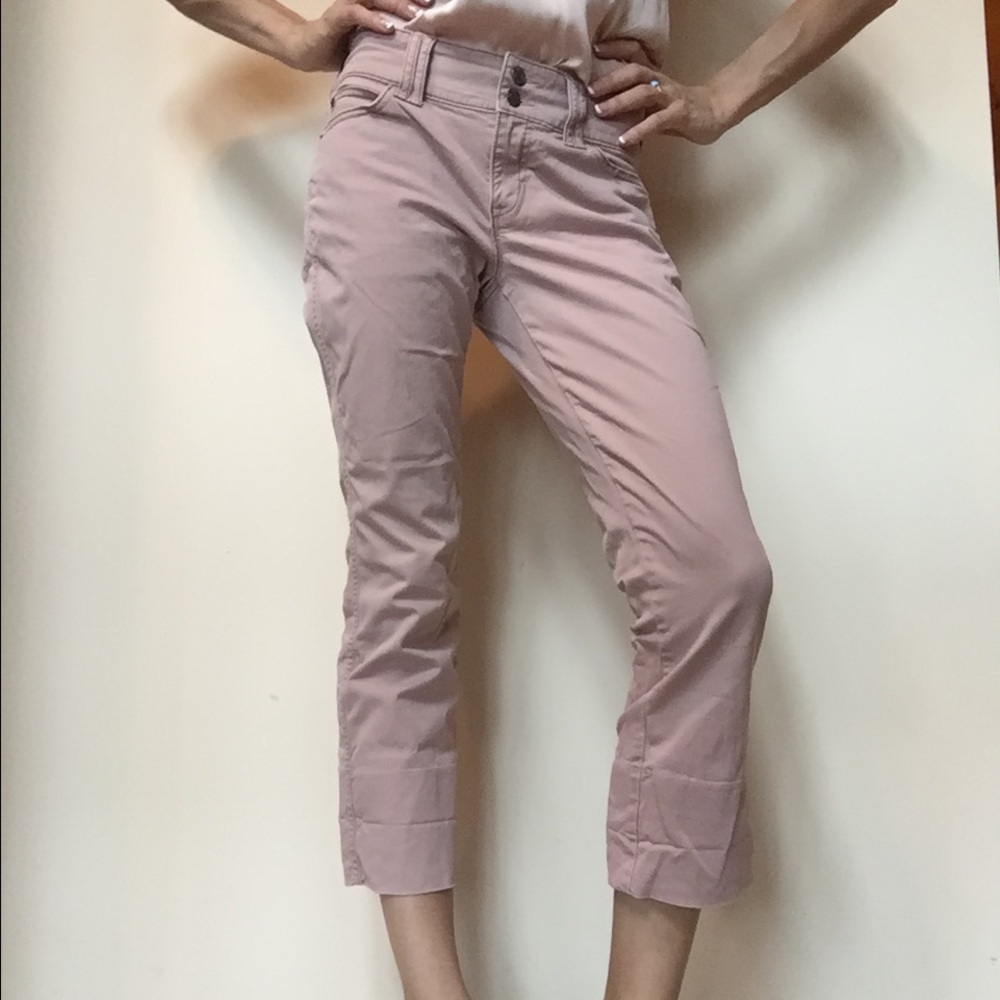 Gap Cropped Capri light pink