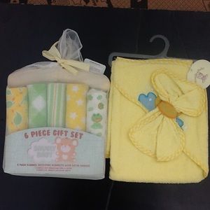 Unisex Receiving Blankets & Hooded Towel