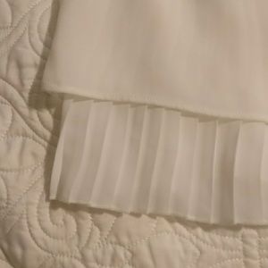 NWT pleated banana republic shell