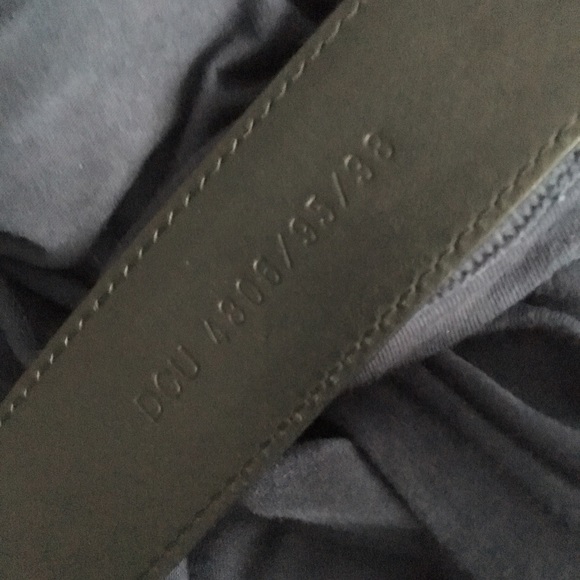 100% Authentic Sz 32 Versace Medusa Belt