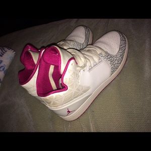 Girls/women's Jordans