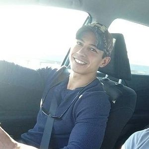 Meet your Posher, Robert