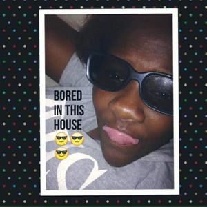 Meet your Posher, Giselle