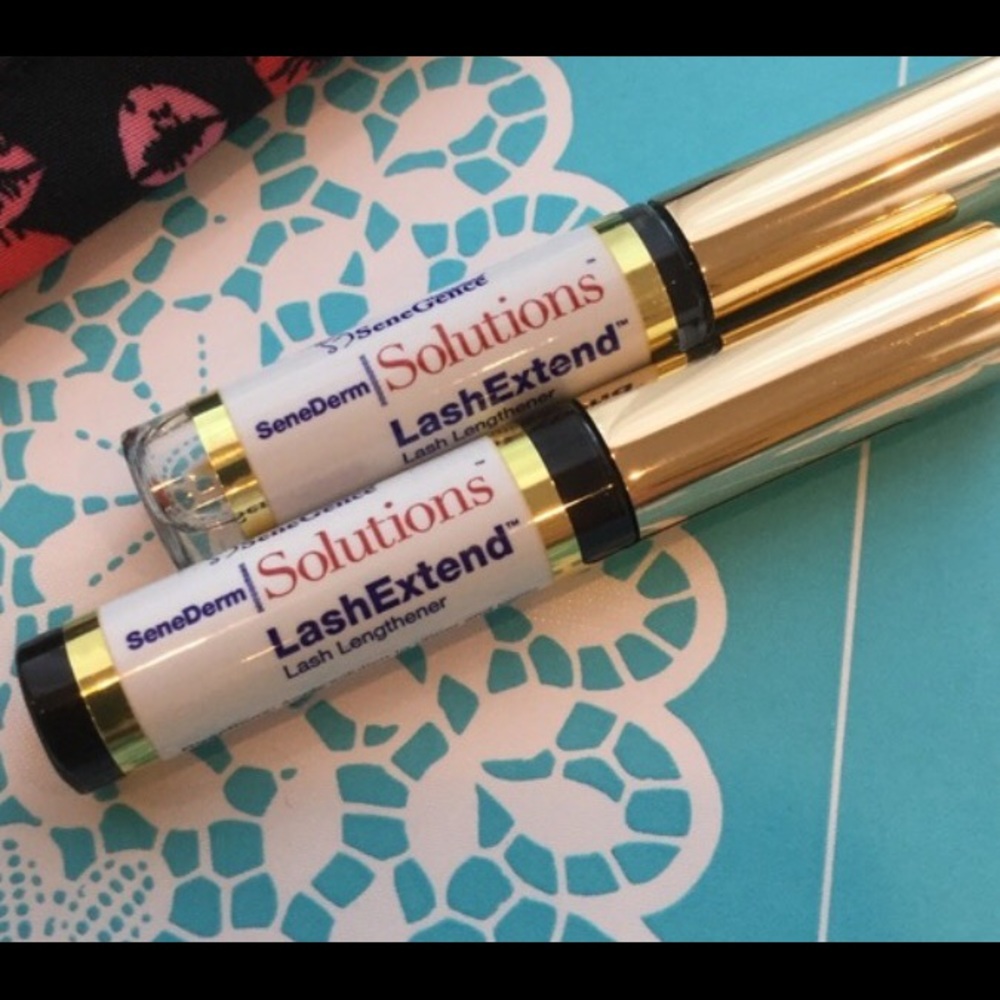 Lash Extend by SeneDerm / SeneGence