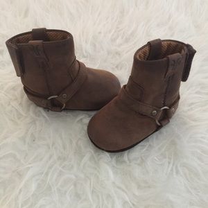 frye infant boots