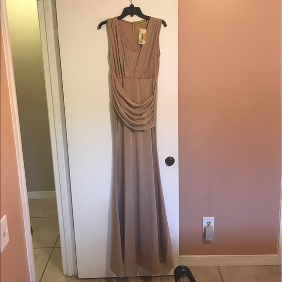 Tan/neutral color evening dress - Picture 3 of 5