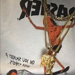 Meet your Posher, Nickoy