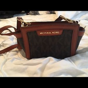 Small MK Selma purse