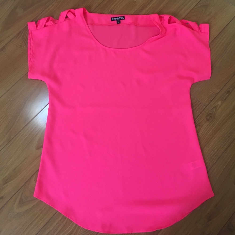 EXPRESS hot pink top!