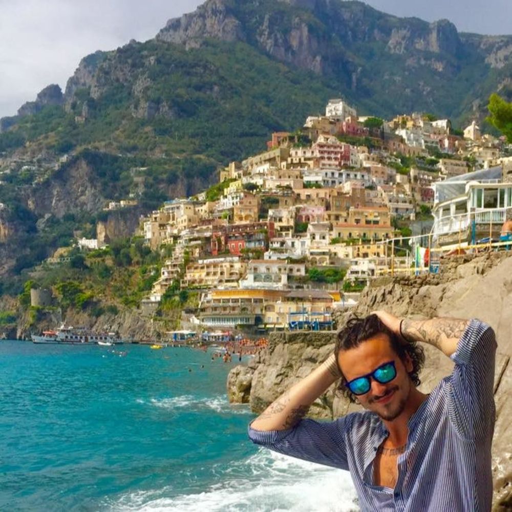 Meet your Posher, Sam