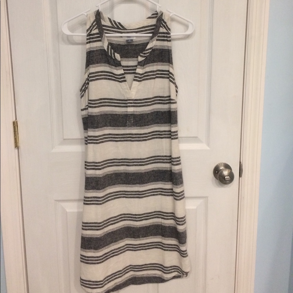 Old Navy dress