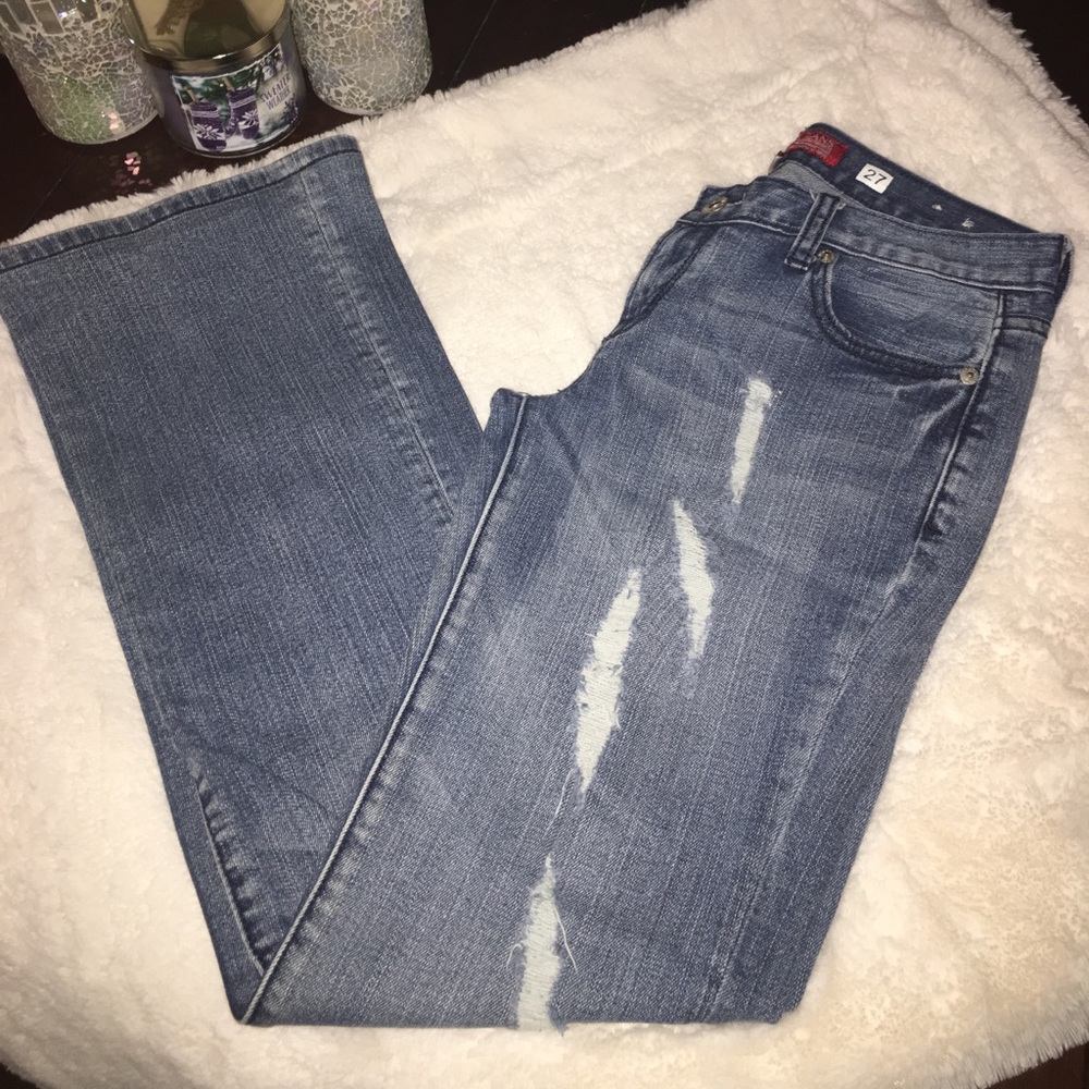 Guess Distressed jeans
