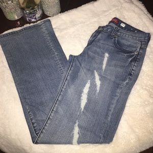 Guess Distressed jeans