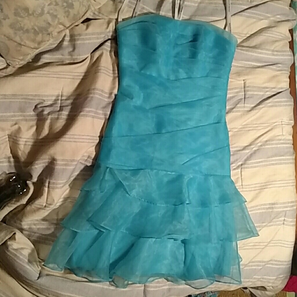 Beautiful blue strapless dress