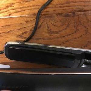 GHD Platinum Hair Styler