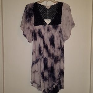 🛍8 for 25 🛍 NWT flowy tie dye flutter dress sz small