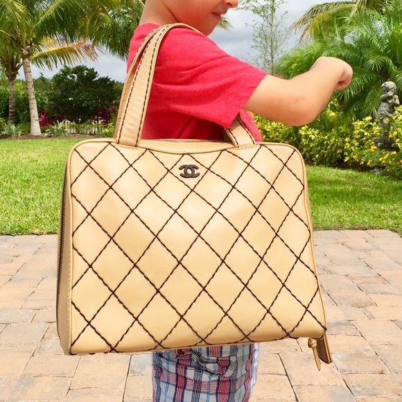 Chanel Contrast Stitching Satchel - Picture 8 of 8