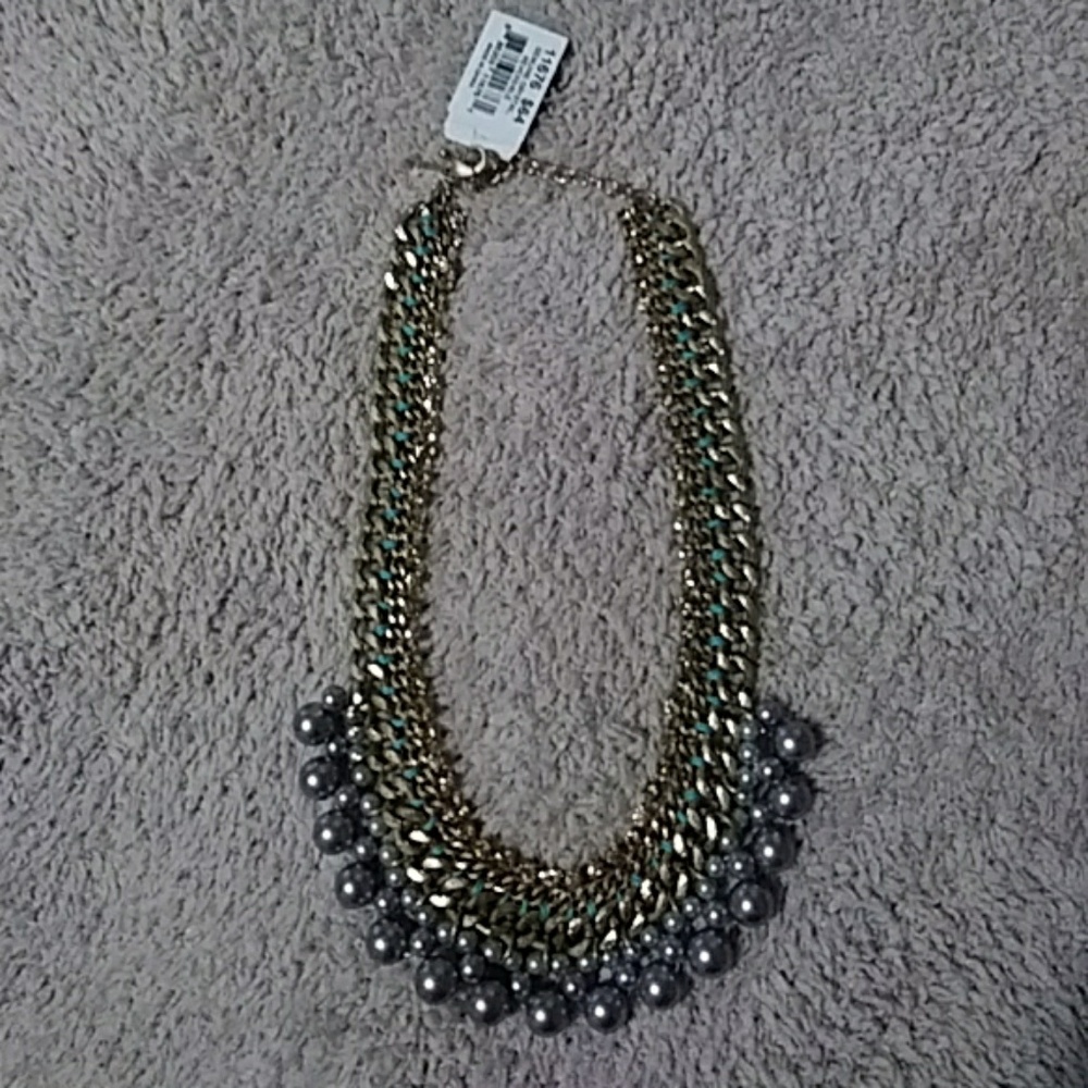 Statement necklace
