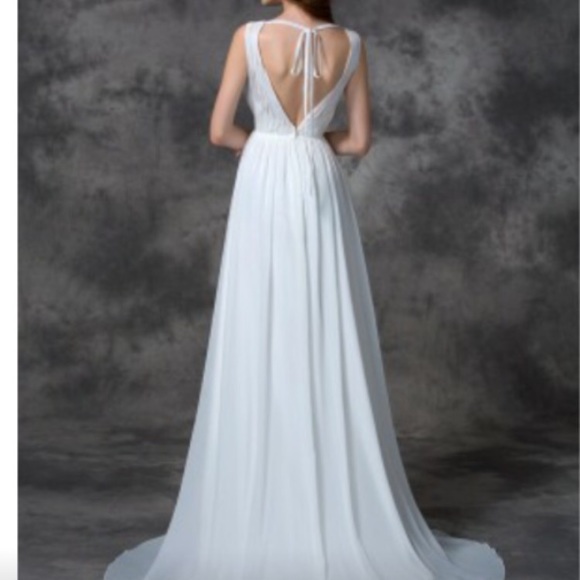 Evening/ Formal dress - Picture 2 of 6