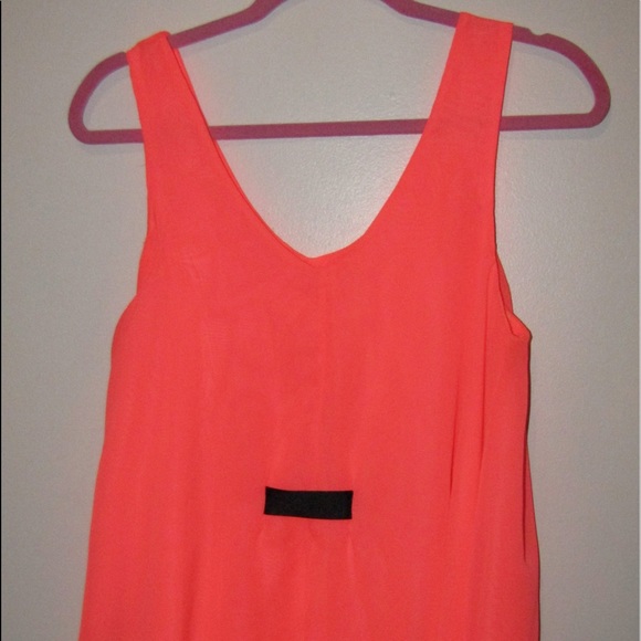 ‼️🚨SALE🚨‼️Neon Flowy Top - Picture 2 of 2