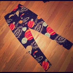 Lularoe leggings. Space pattern. OS. worn once.