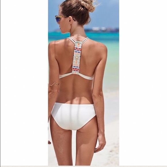 ‼️SALE‼️White Cross Back Monokini - Picture 3 of 6