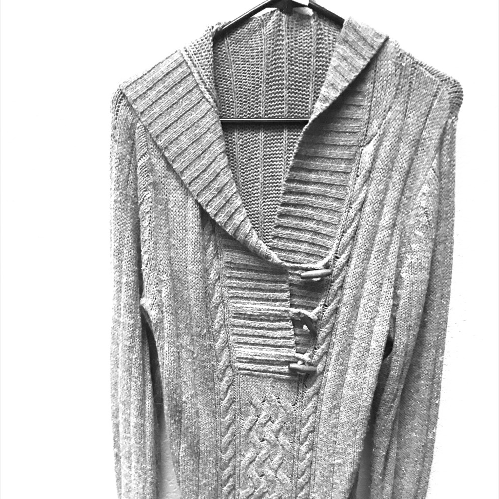 Grey sweater