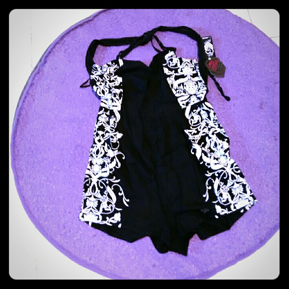 Metal Mulisha Romper Size Large