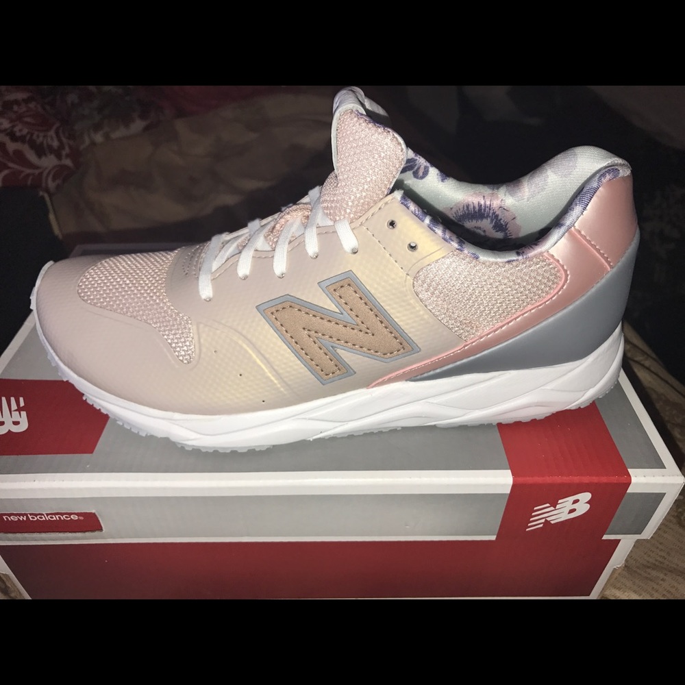 New Balance women's size 9