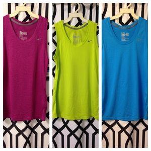 🎉Nike Dri-fit tank top bundle🎉