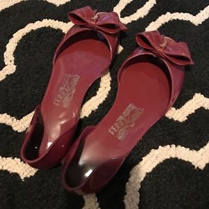 Salvatore ferragamo jelly sandal size 7