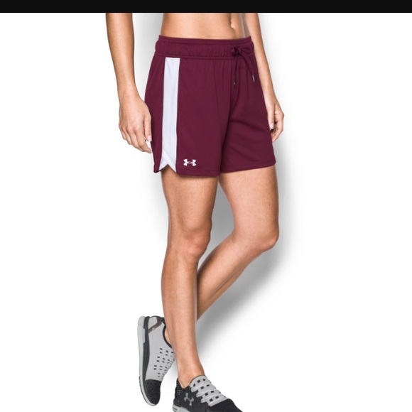 Women's Under Armour Shorts - Picture 3 of 5