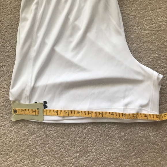 Women's Under Armour Shorts - Picture 5 of 5