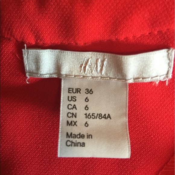 Beautiful red H&M dress ❤️💃🏻👠🌹 - Picture 2 of 7