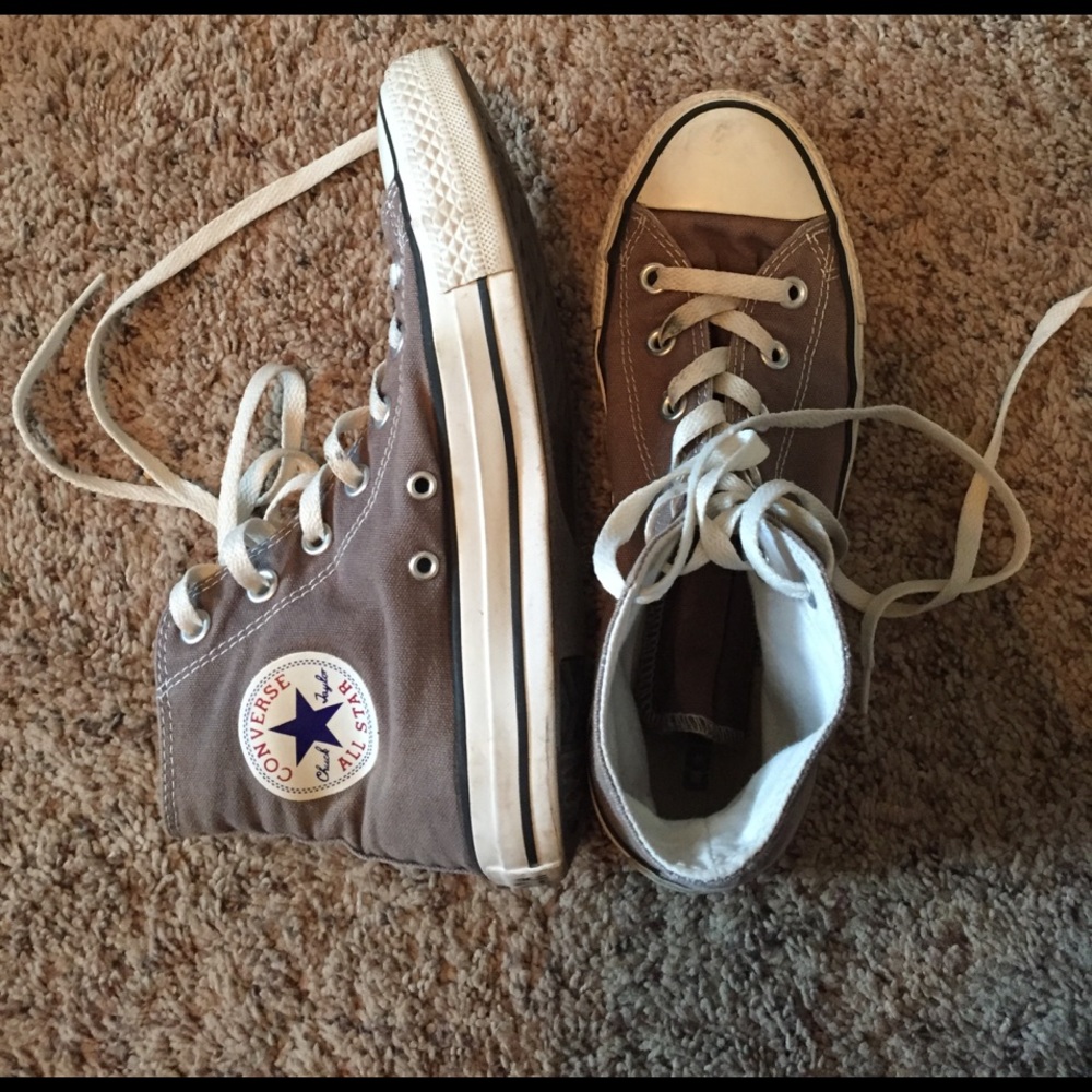 Grey high top converse!